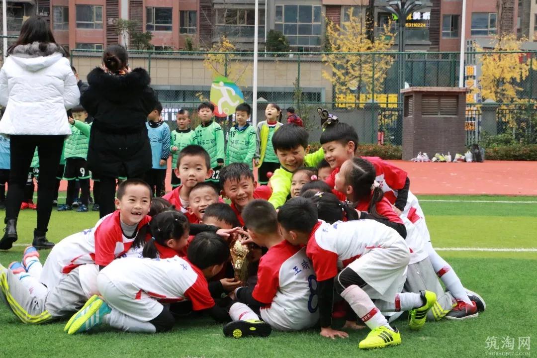 贵阳市校园足球联赛比赛,校园足球联赛拉开序幕