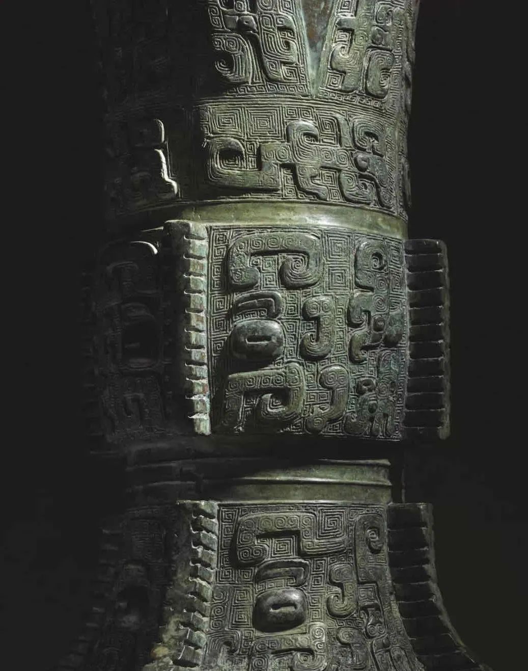 商代鸟兽纹觥,纽约战报