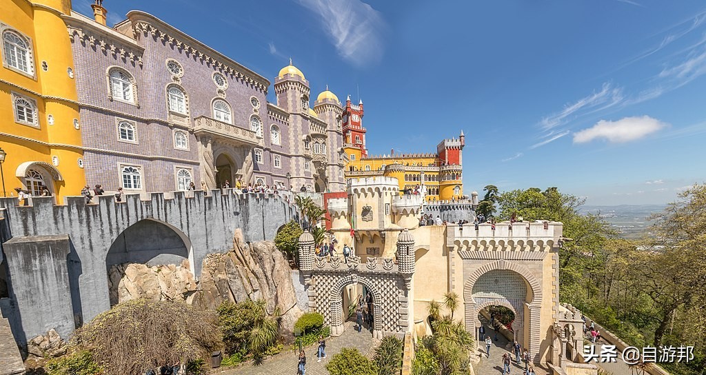 哪里有免费进入参观的古城堡,参观世界上最漂亮的城堡