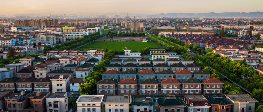 特色小镇坚持绿色发展,特色小镇建设发展的意见