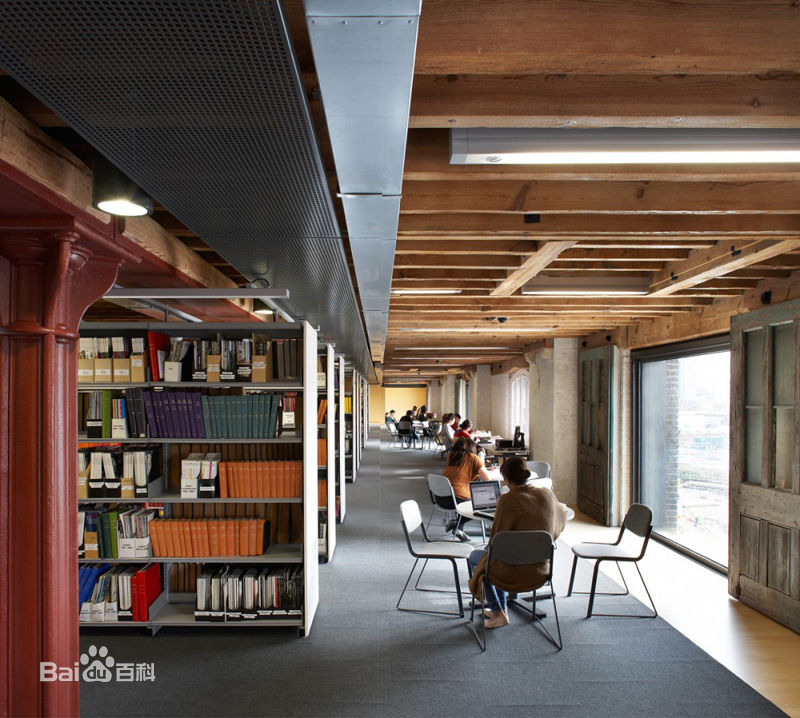 伦艺是名校吗,伦艺有服装设计博士吗