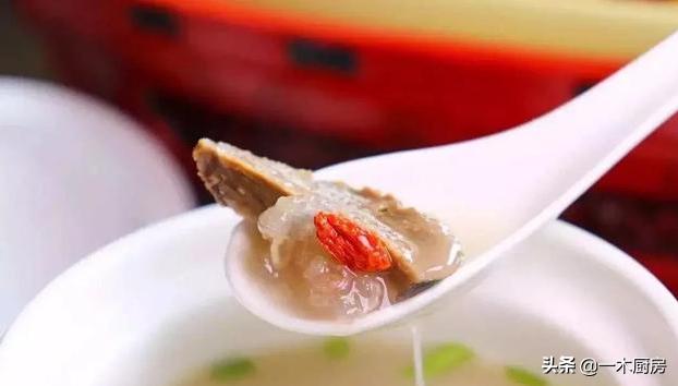 家庭收藏：老公喝腻了鹿鞭酒，不妨尝试做做鹿鞭菜