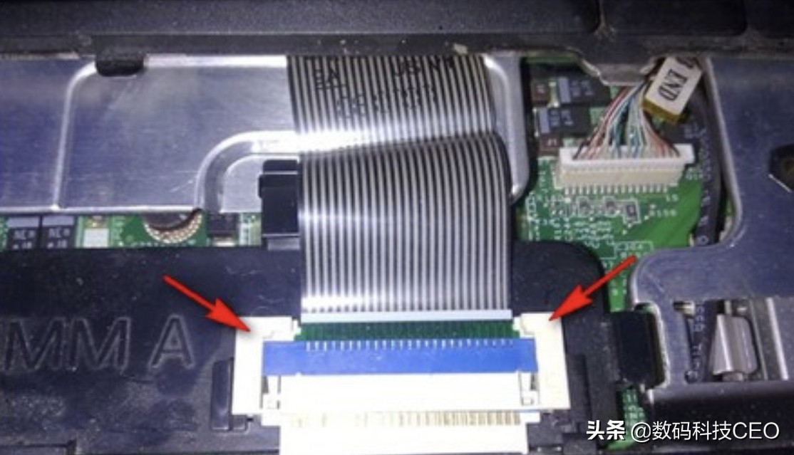 笔记本键盘内部清理,笔记本电脑怎样清理内部灰尘