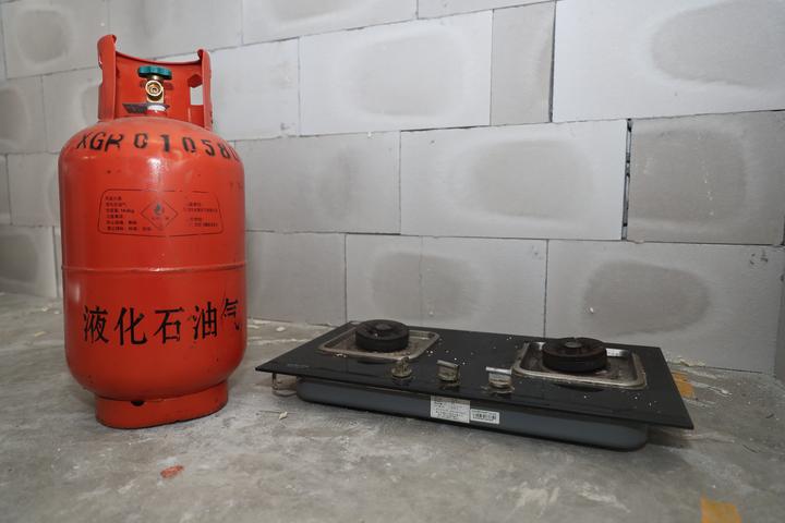 液化气爆燃事故注意事项,液化气火苗爆燃