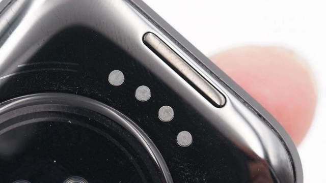 魅族首款智能手表拆解报告，内置艾为AW8896数字智能K音频放大器