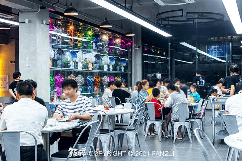 深夜组局新坐标！珠海「潮牌海鲜大排档」来了