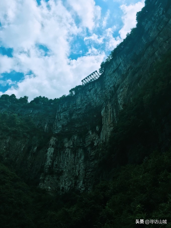 印象武隆寻找令人叹为观止的奇观,印象武隆的山