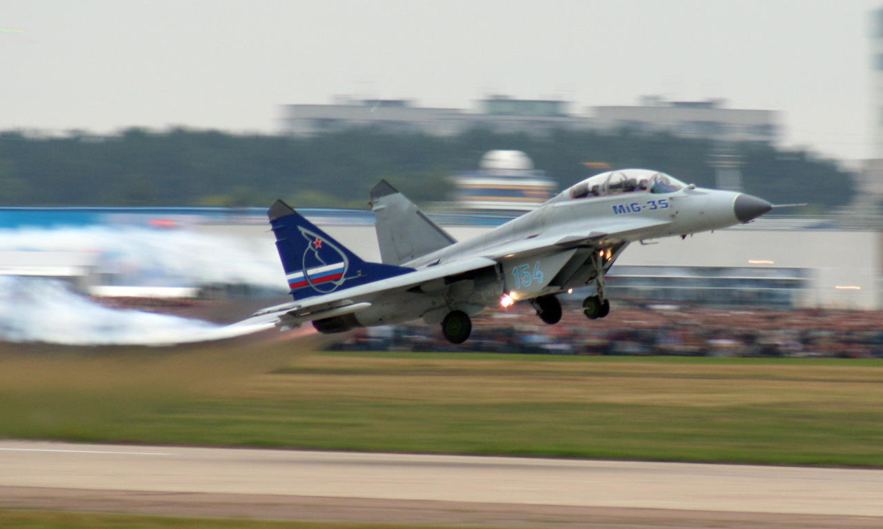 米格35战斗机和苏35有什么区别,米格35战斗机座舱