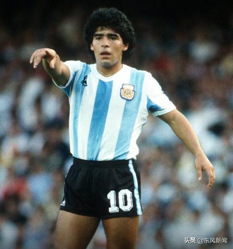 球王传奇马拉多纳因病,球王陨落告别马拉多纳