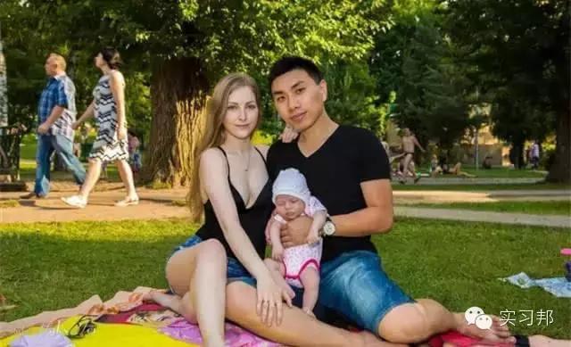 公务员在哪里工作好,小城市公务员月入过万