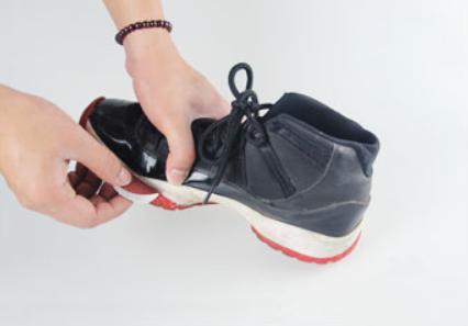 怎么办，才买的新鞋就开胶了？这个神器可以帮你