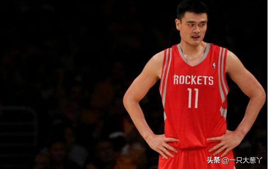 姚明名人堂参加的球星,姚明大梦奥拉朱旺梦幻脚步