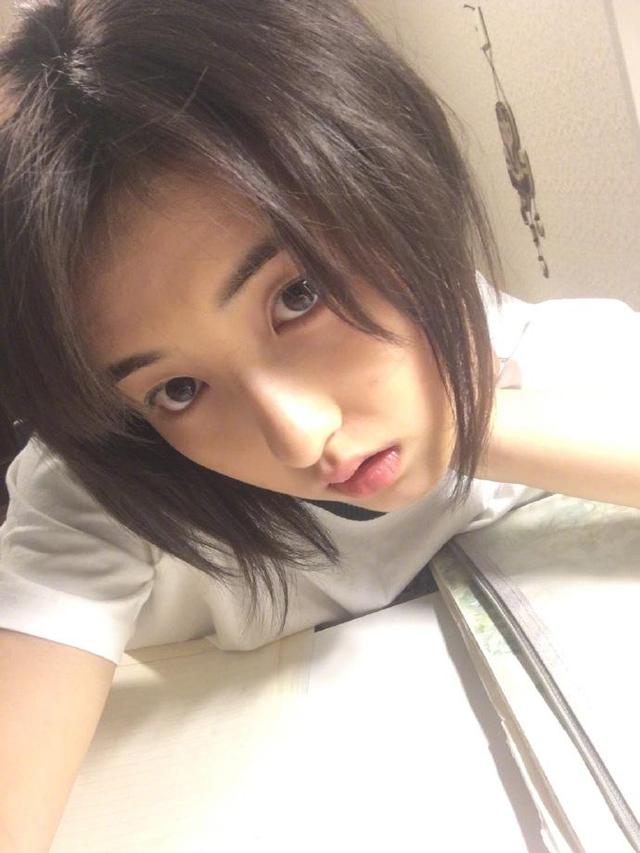 想要摆脱大油鼻，在夏天做到这三点，给你张子枫般的皮肤状态！