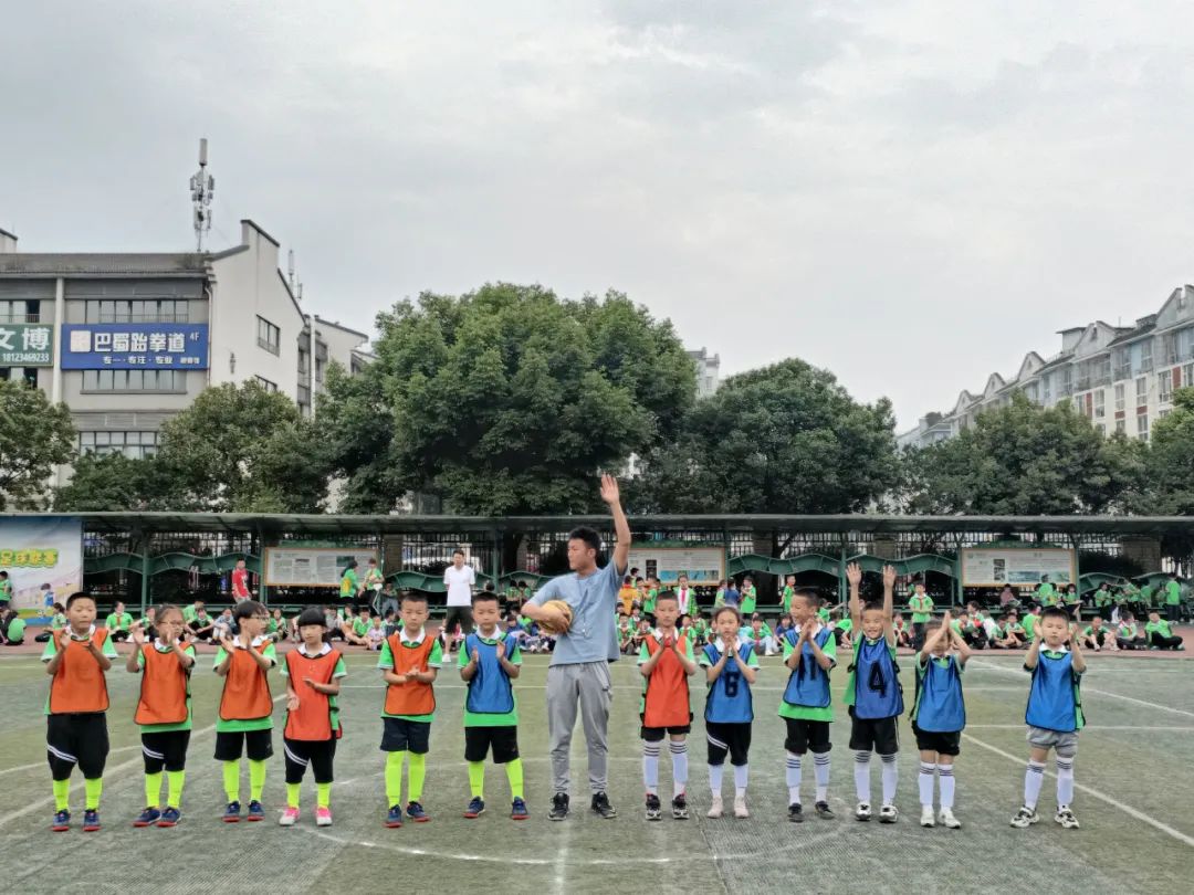 双流足球,我市新增4所全国足球特色校园