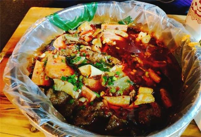 带你体验一下成都的冒菜,成都十大顶级冒菜