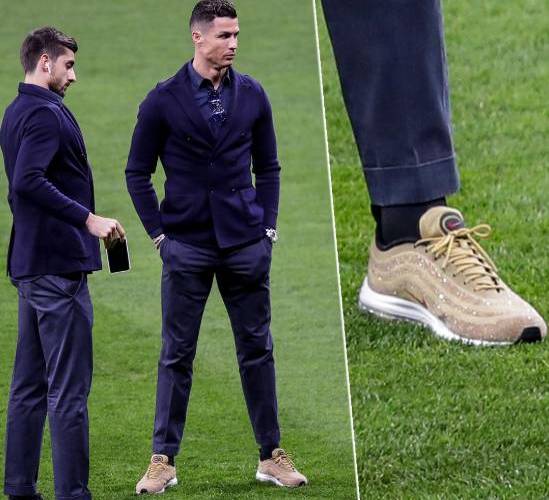 金光闪闪!C罗赛前踩场曾穿耐克潮鞋,限量版镶钻跑鞋极其酷炫