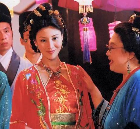 李嘉欣和巩俐谁漂亮,李嘉欣巩俐于正