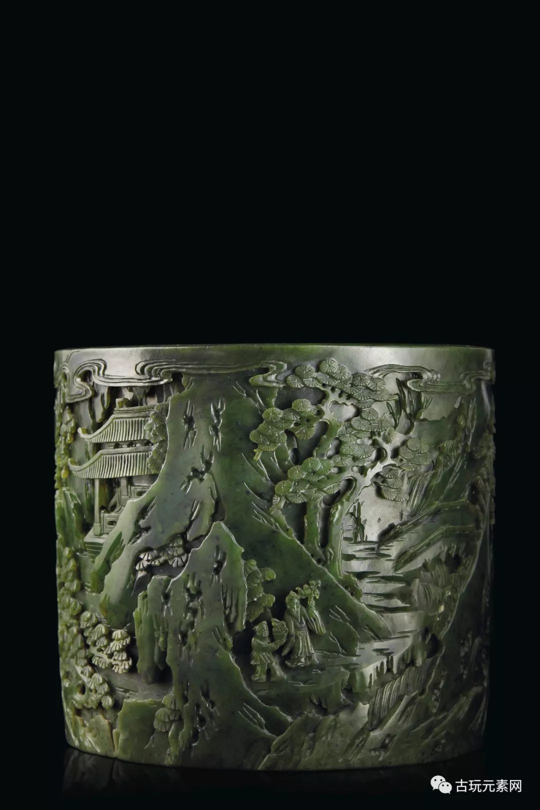 纽约苏富比总成交约1.2亿乾隆青白玉双鱼洗近2000万人民币成交