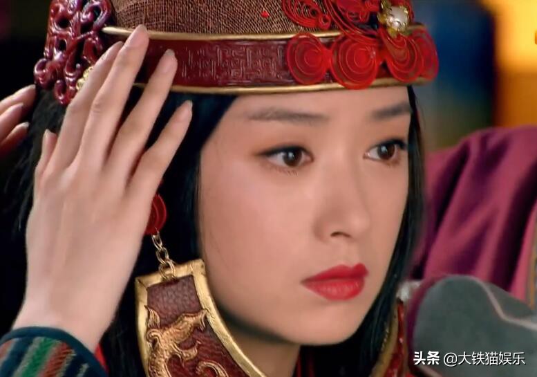 这4位女星太难了!被一位女配艳压不算啥,个个女配都吊打才尴尬