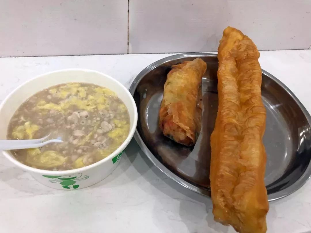 没事千万别去八市！厦门90后姑娘冒雨带着两百块来这里，结果...