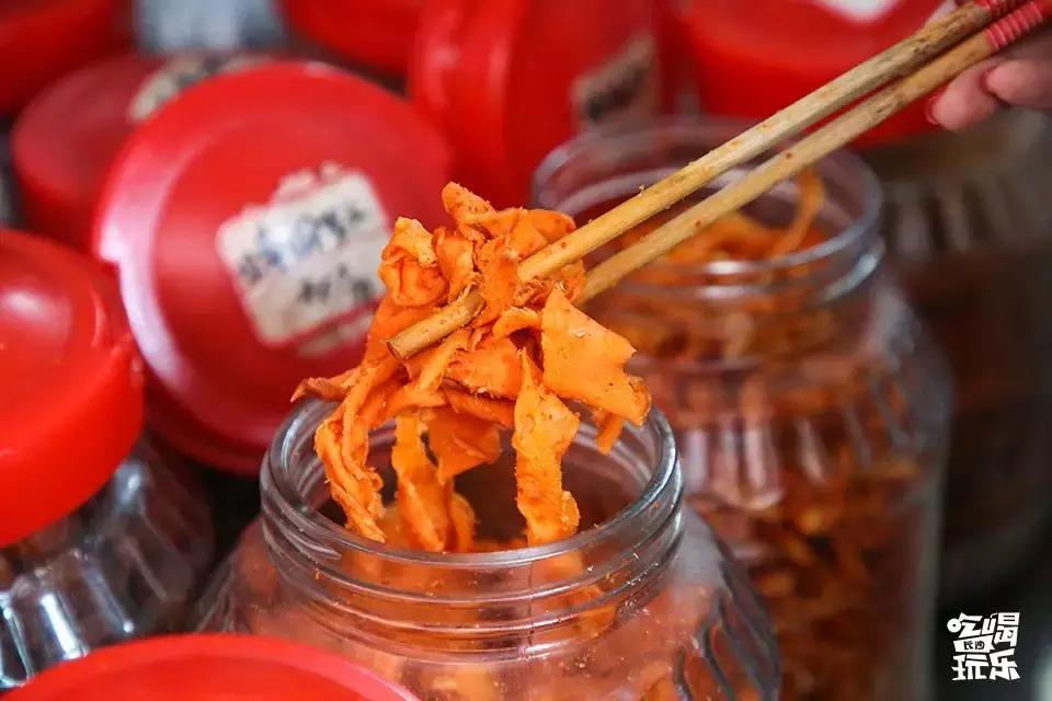 浏阳蒸菜腊鱼蒸豆豉,湖南特色浏阳蒸菜简单好吃又下饭