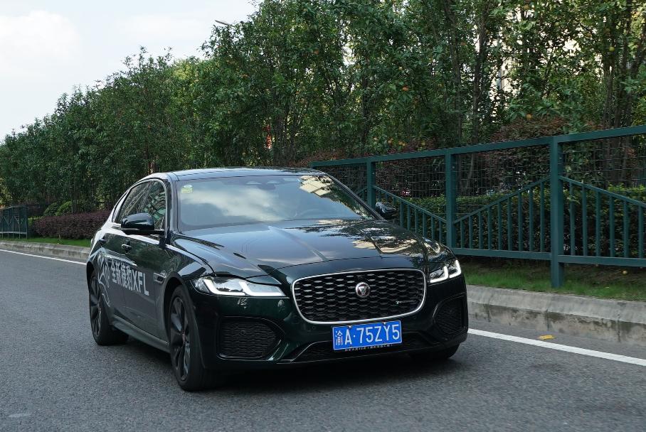 谁说捷豹不如BBA?试驾新款捷豹XFL:隔音夸张,底盘质感棒