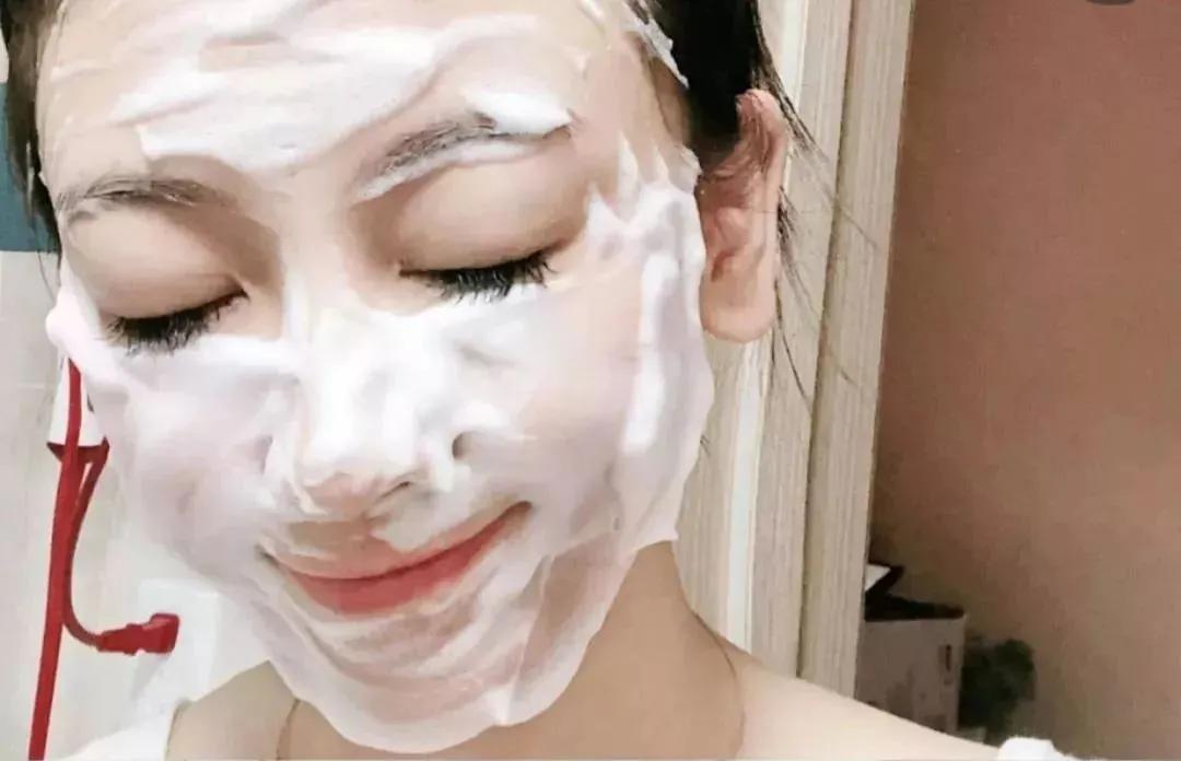 隐藏款改善黑头洗面奶,用完不长黑头和扩大毛孔的洗面奶