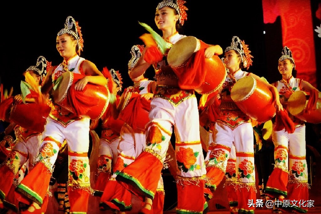 火把节的来历和寓意注意事项,火把节的寓意和活动的注意事项