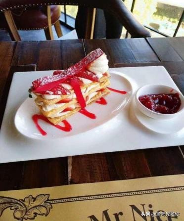 杩欐墠鏄垜浠溂涓殑澶у,杩欐墠鏄ぇ瀛﹁鏈夌殑鏍峰瓙澶嶆棪澶у