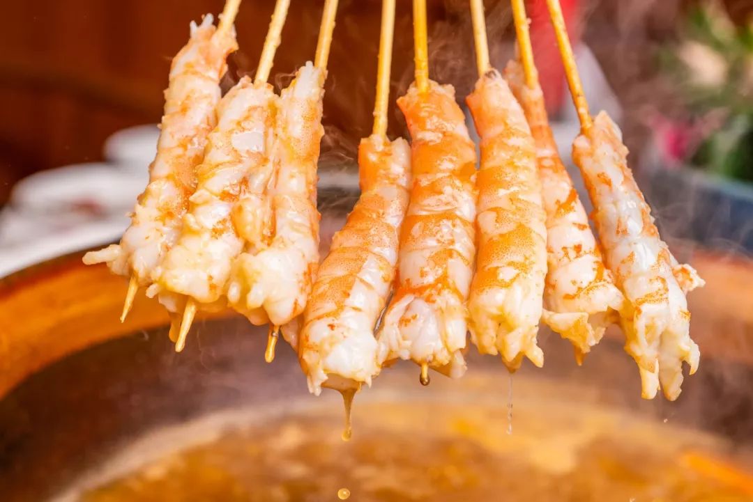 排爆新天地!魔都港式火锅界杀出黑马,开卖「澳洲青龙黄金锅」