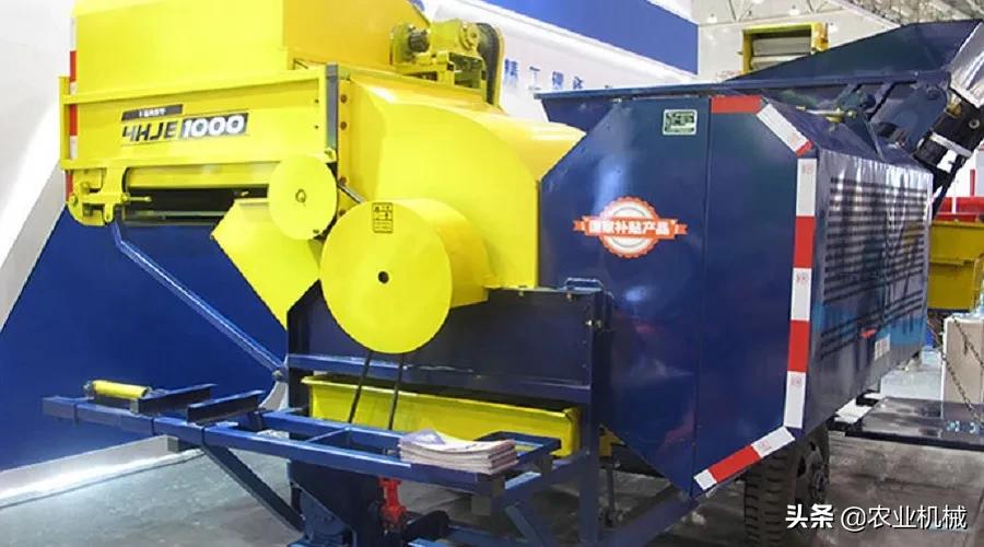 目前最先进的大型花生收获机,哪款花生收获机小