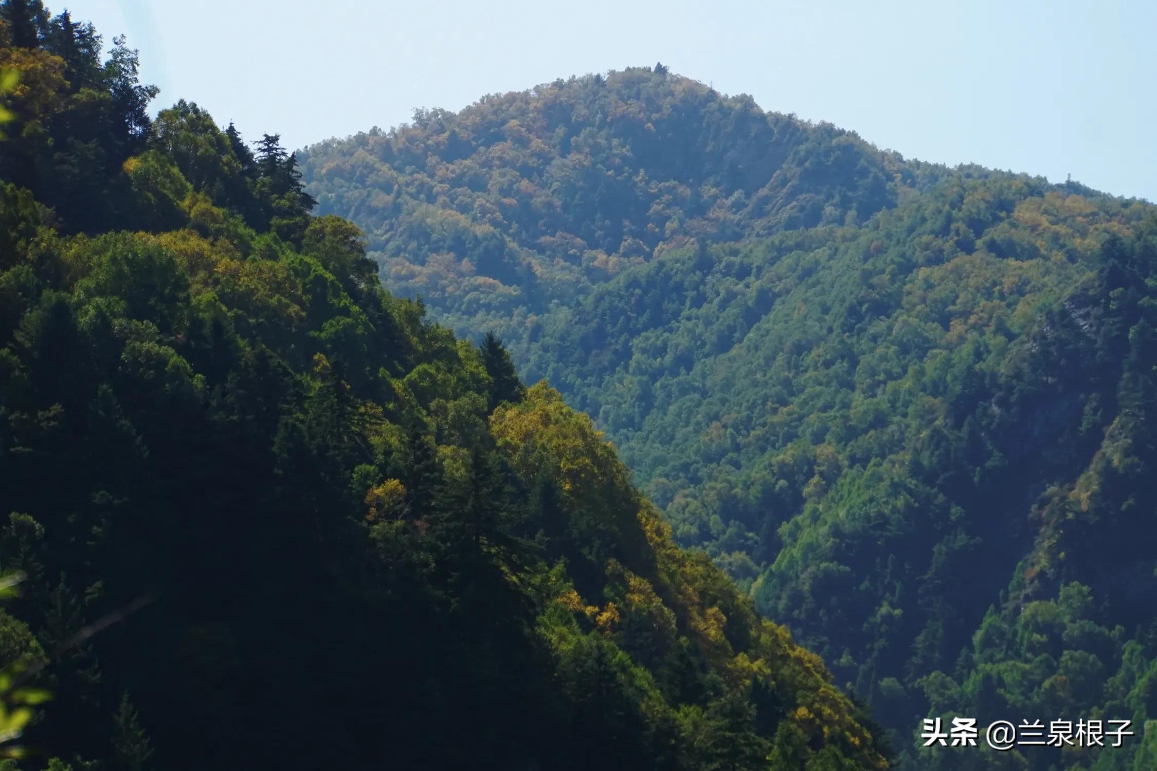 秋天的孟达天池,美丽的孟达天池