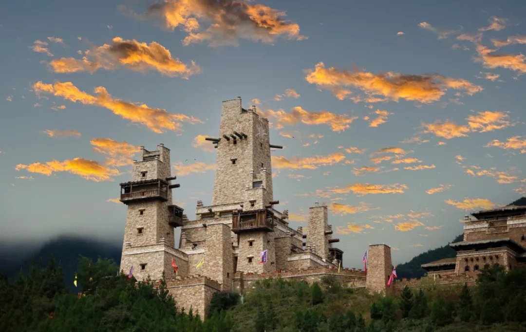 茂县古羌城传承美玉,茂县古羌城建筑介绍