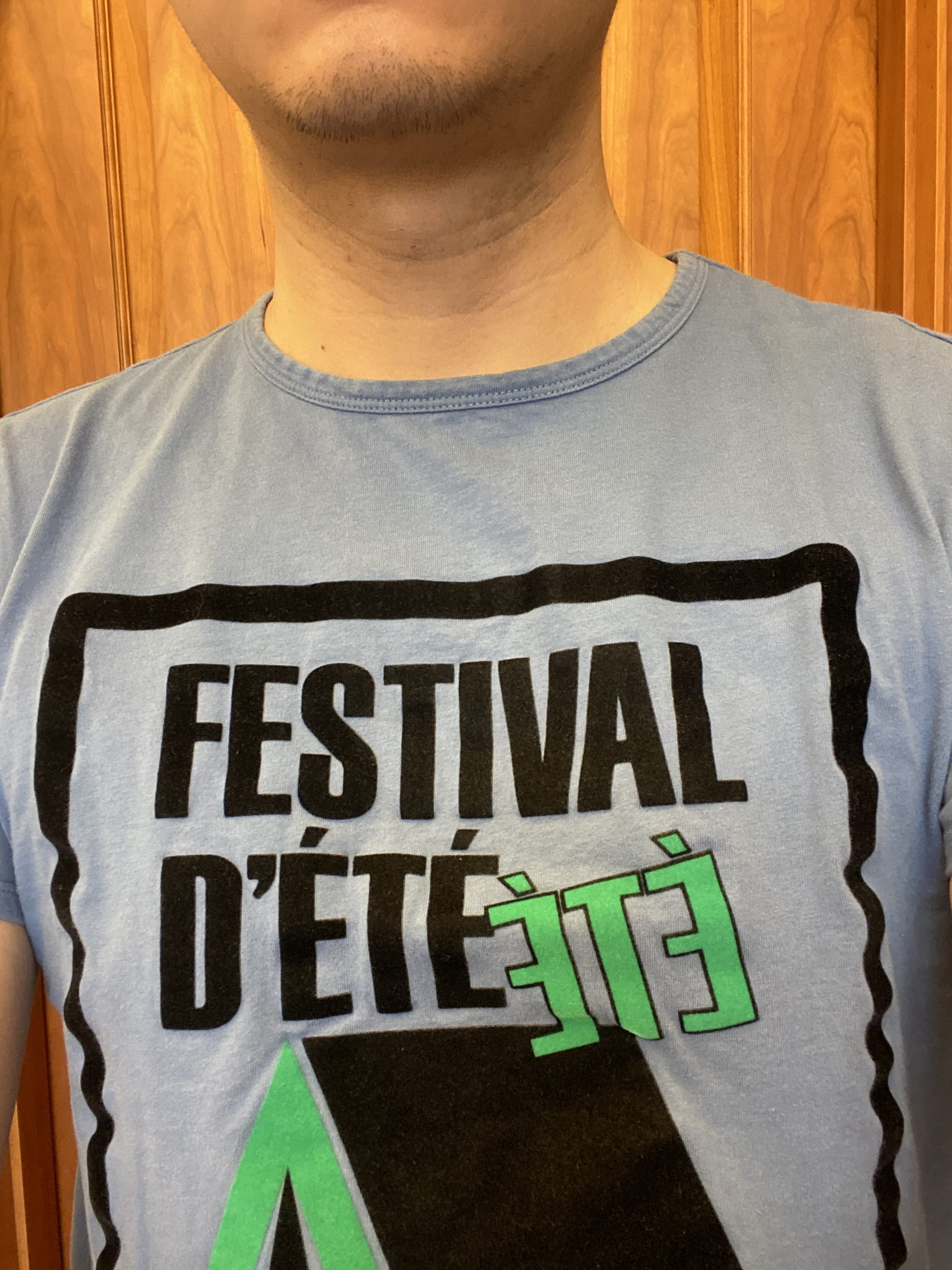 iphone前摄拍照怎么是反的,苹果手机自拍时镜头怎么翻转