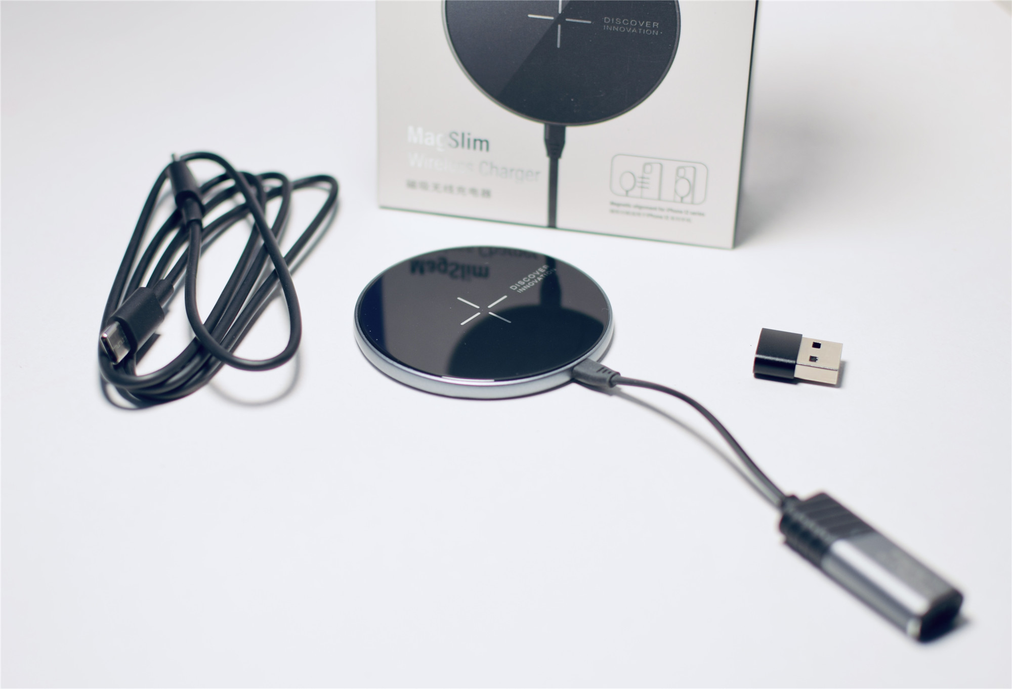 iphone12pro带壳无线充,iphone12保护壳磁吸