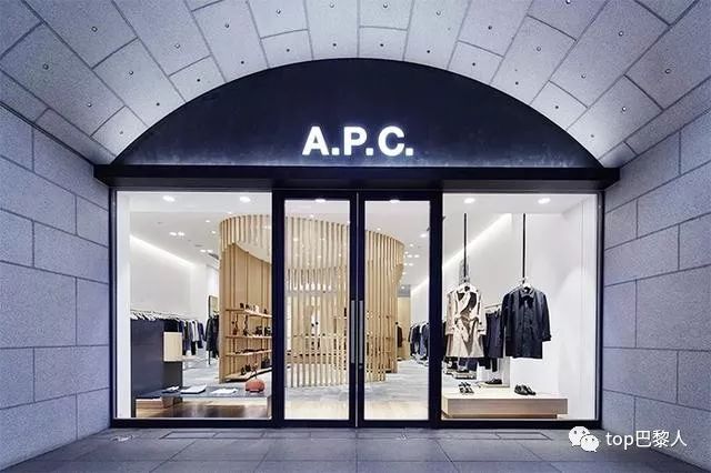 法国买哪些服装便宜,法国3区服装店