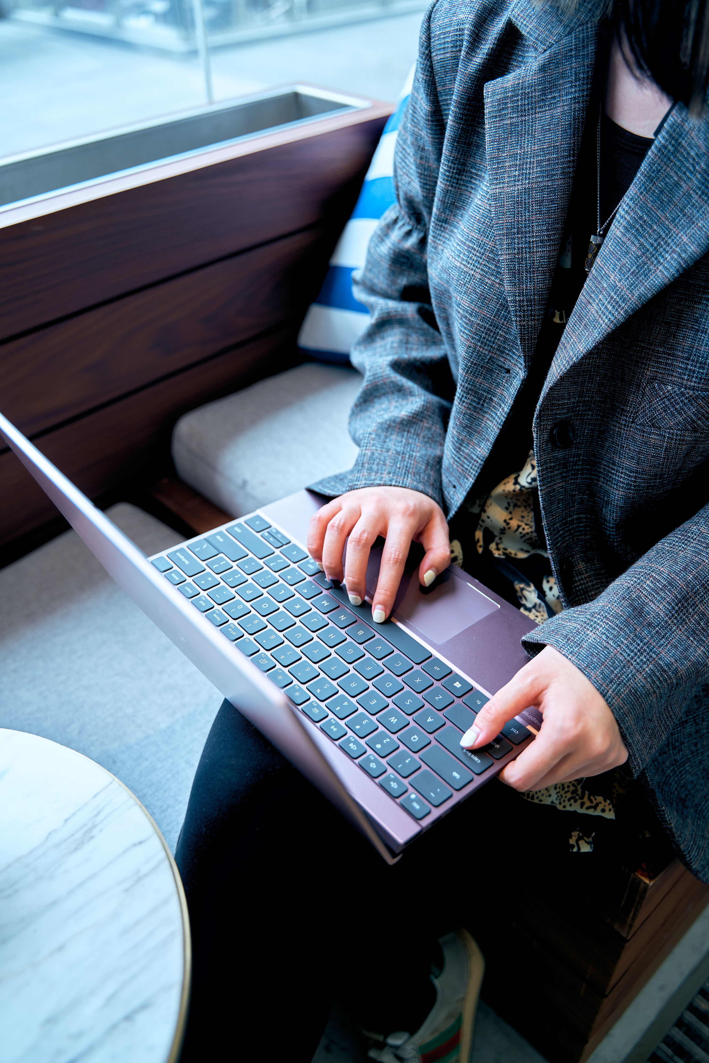 戴尔灵越13pro对比macbookair,戴尔灵越13proi3处理器