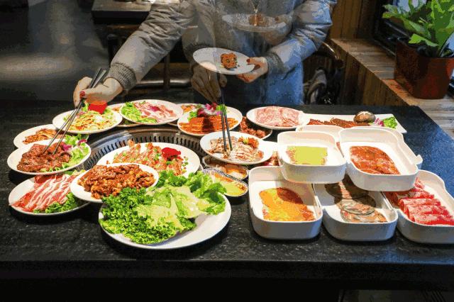 花果园汉釜宫自助餐抖音团购套餐,贵阳汉釜宫海鲜自助餐49元一位