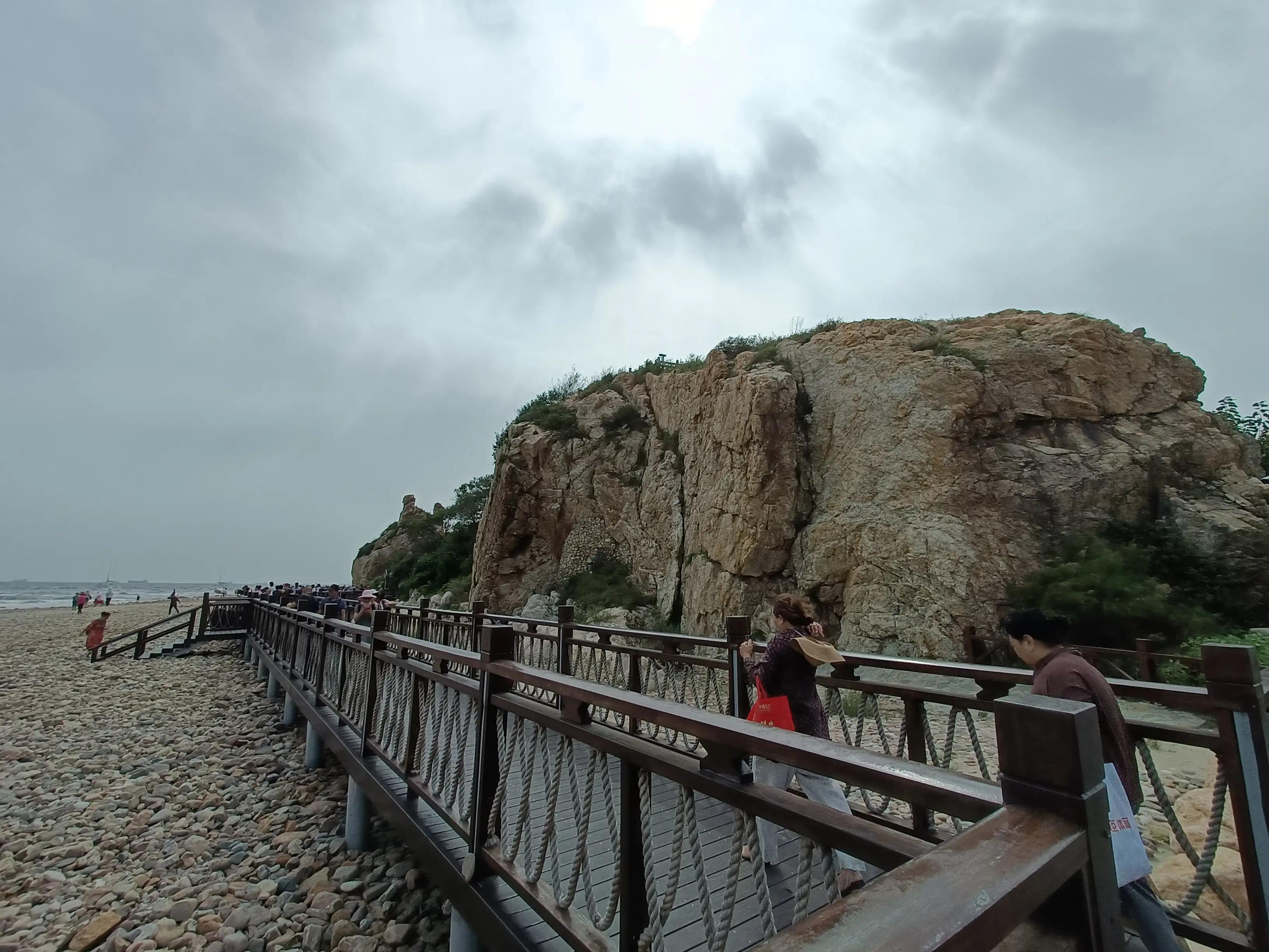 北戴河天空和海洋,北戴河海景好看还是三亚好看