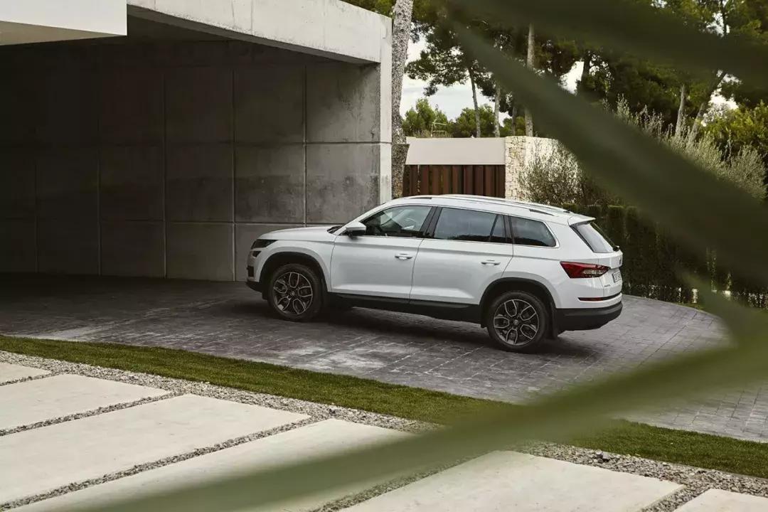 欧洲的汽车文化,西班牙的特色文化和风情