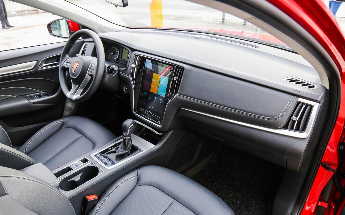 荣威i6同级对比,荣威i6深度体验