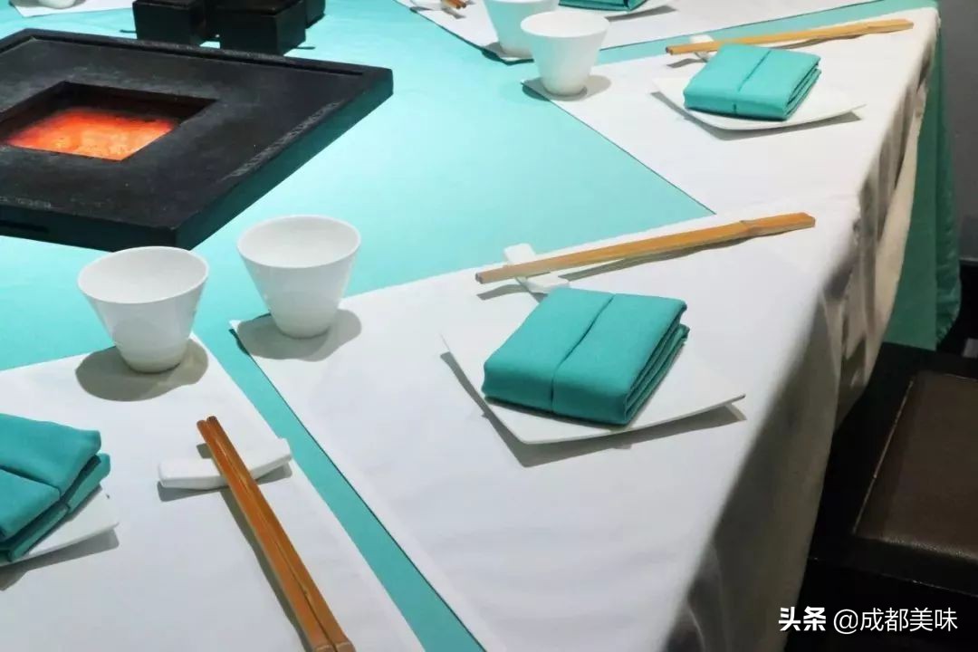 成都皇城老妈算什么档次的火锅,皇城老妈火锅沈阳