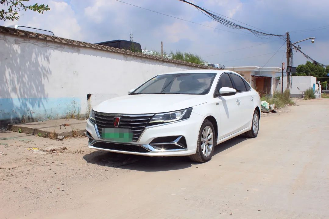 二手荣威i6混动车值得买吗,车主说荣威纯电动