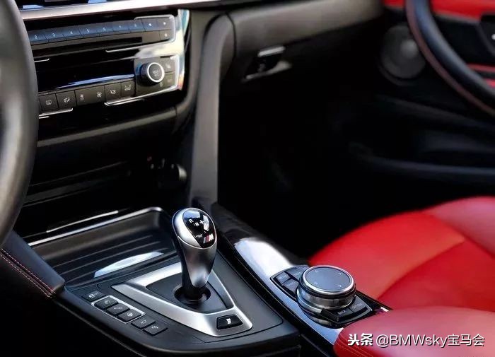 哪一台宝马适合改装m4,买bmw送什么礼品