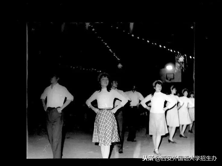 西安外国语大学70年校庆回放,西安外国语大学现状