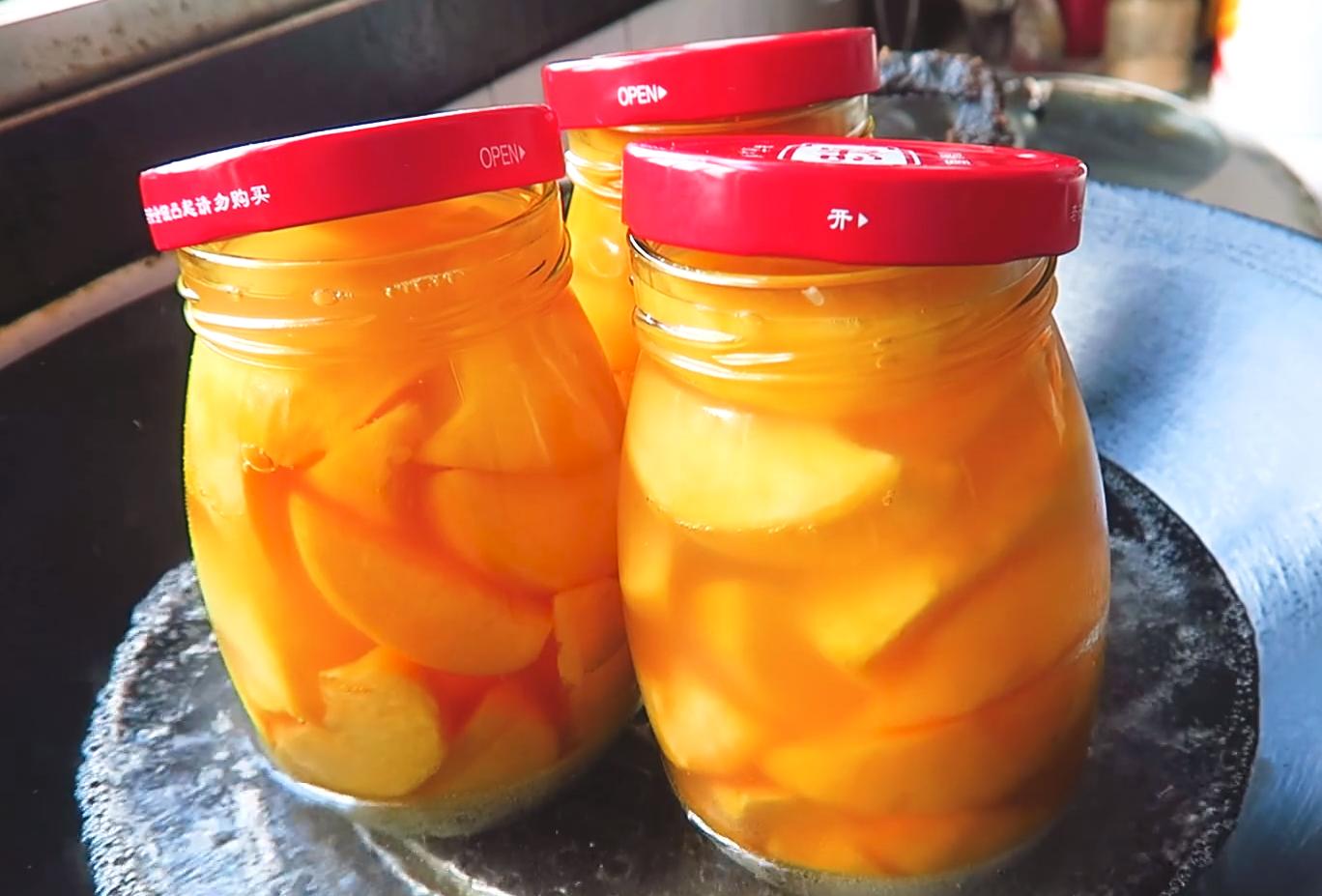 黄桃不甜怎么做好吃,黄桃罐头吃不完怎么做