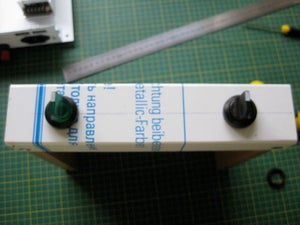 为书房DIY一台简易功放,机箱采用铝塑板自己制作,简约又好声