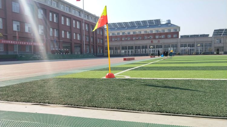 枣庄市建设路小学足球比赛,枣庄薛城区临山小学足球比赛