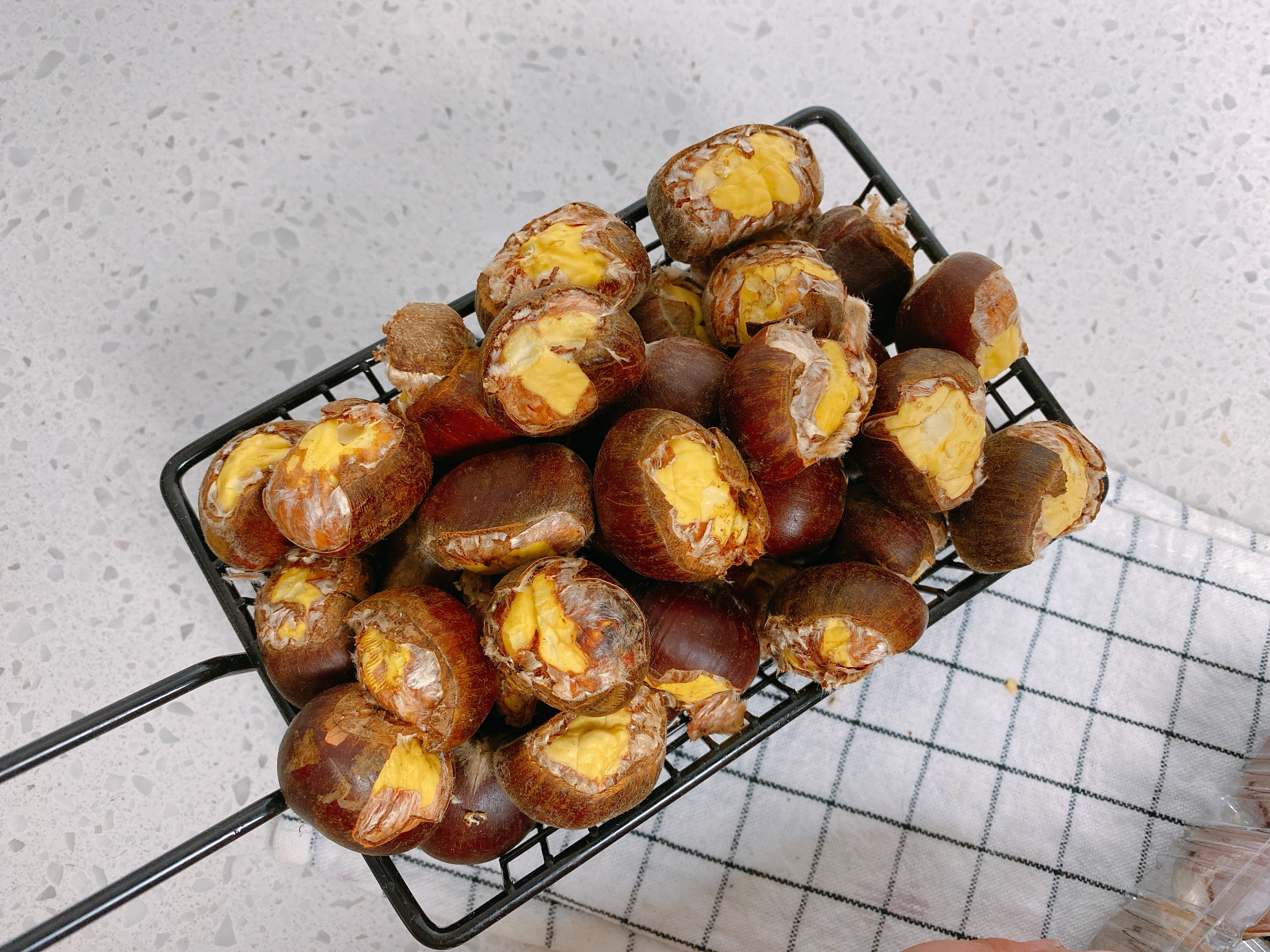 板栗怎么快速剥壳,板栗去壳的快速方法