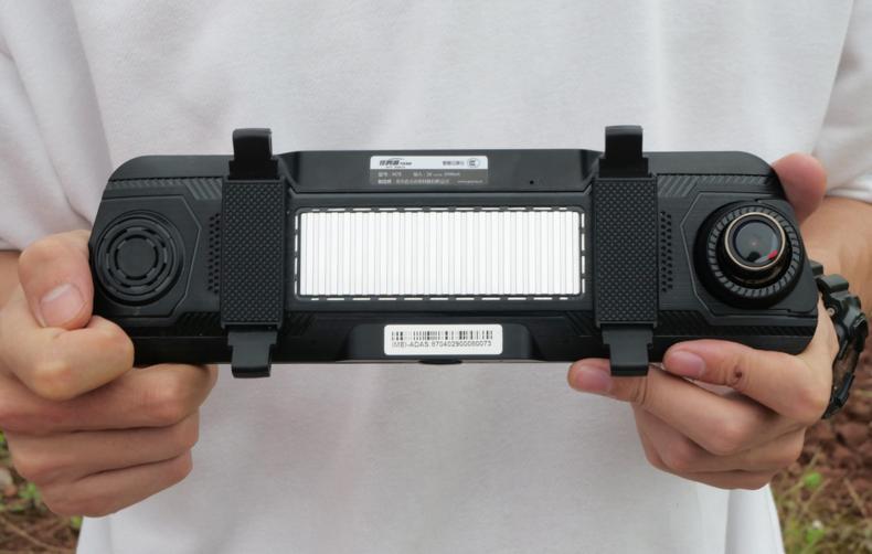 任我游智能行车记录仪红键,任我游隐藏式行车记录仪测评